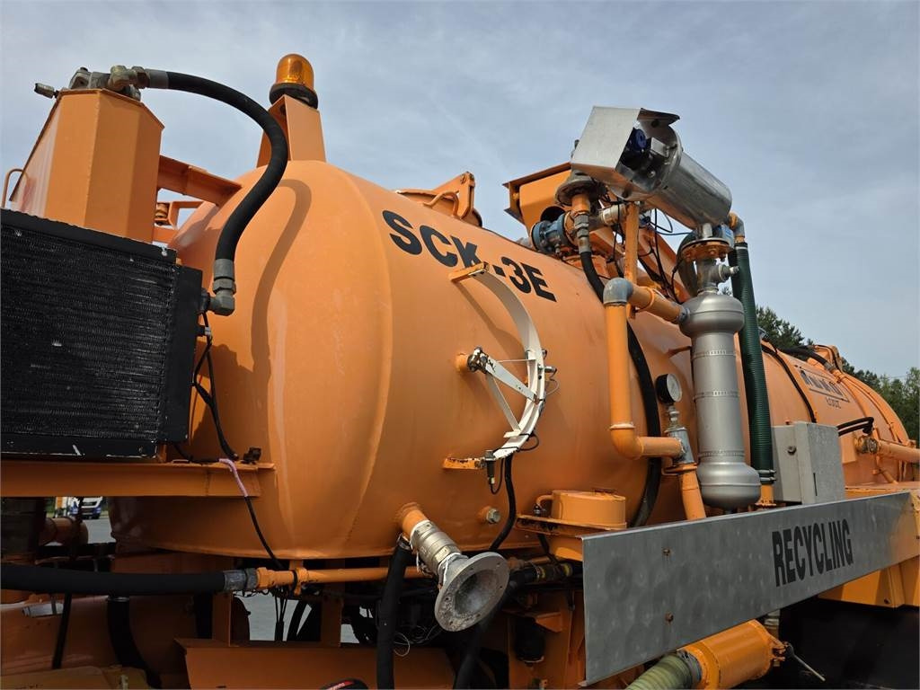 Vacuum truck Jelcz WUKO SCK-3E RECYCLING for collecting liquid: picture 12