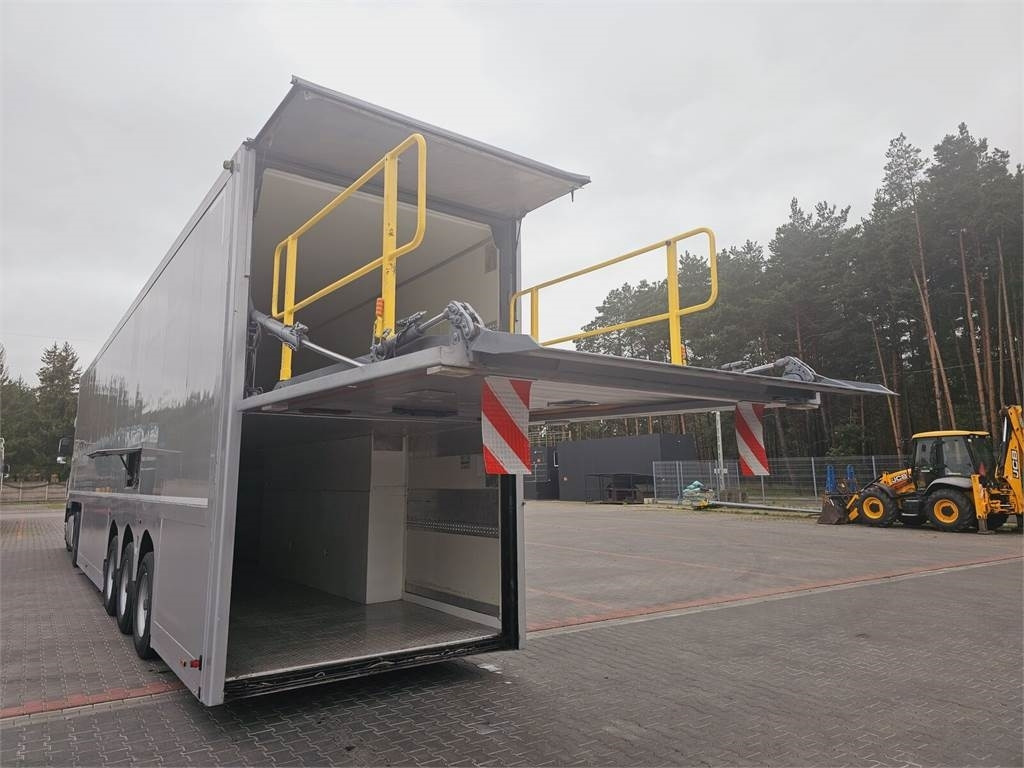 Langendorf DOUBLE LOADING FOR MOTOR COSMETICS Flexliner Inloa  - Refrigerator semi-trailer: picture 1 Langendorf DOUBLE LOADING FOR MOTOR COSMETICS Flexliner Inloa  - Refrigerator semi-trailer: picture 1