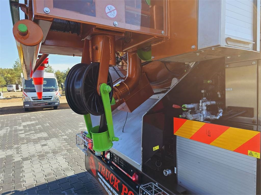 Vacuum truck MAN WUKO KROLL ADR COMBI FOR SEWER CLEANING: picture 20