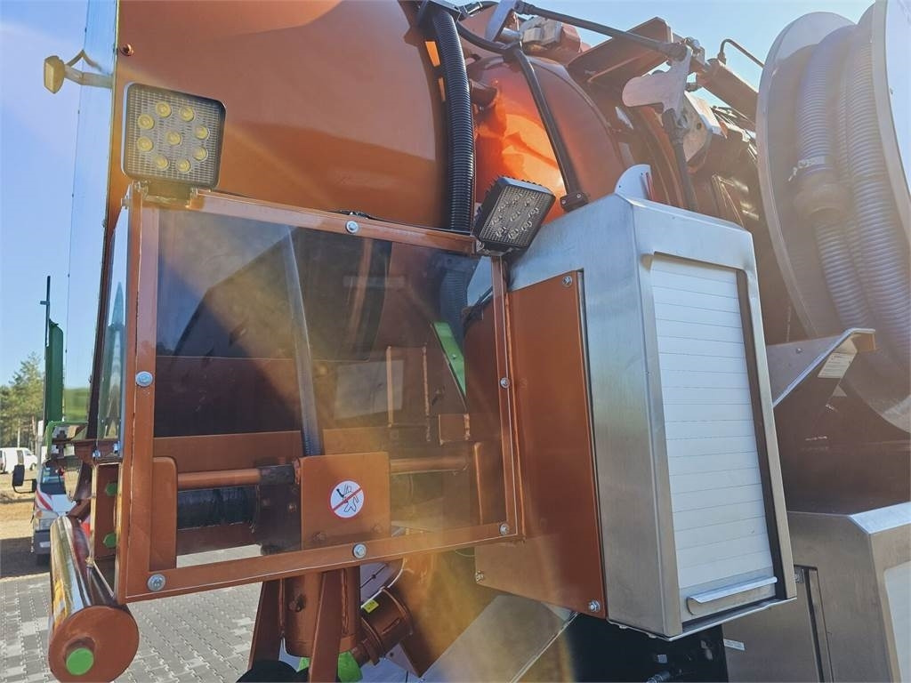 Vacuum truck MAN WUKO KROLL ADR COMBI FOR SEWER CLEANING: picture 21 Vacuum truck MAN WUKO KROLL ADR COMBI FOR SEWER CLEANING: picture 21