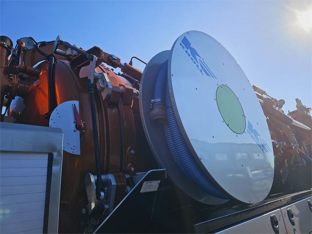 Vacuum truck MAN WUKO KROLL ADR COMBI FOR SEWER CLEANING: picture 23