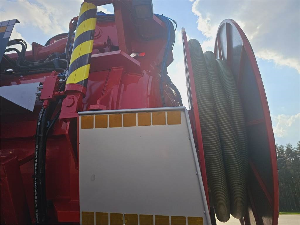 Leasing of  MAN WUKO LARSEN MAN WUKO LARSEN: picture 17