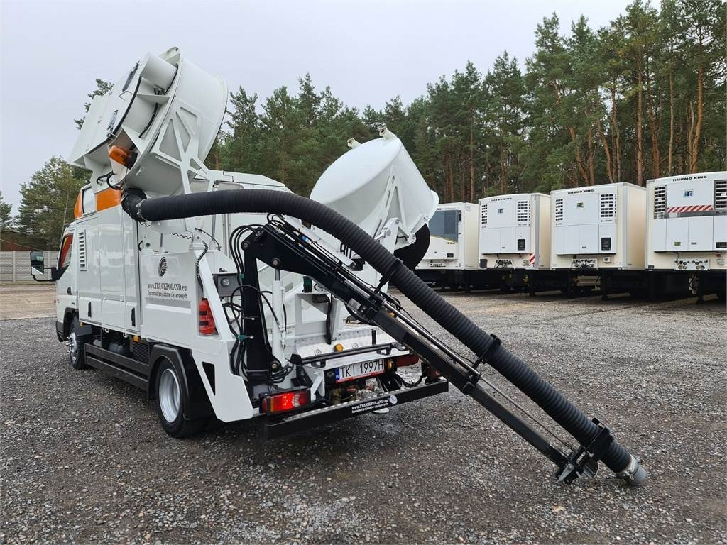 Mitsubishi CANTER odkurzacz koparka ssąca Saugbagger CITY SAU - Vacuum truck: picture 3 Mitsubishi CANTER odkurzacz koparka ssąca Saugbagger CITY SAU - Vacuum truck: picture 3