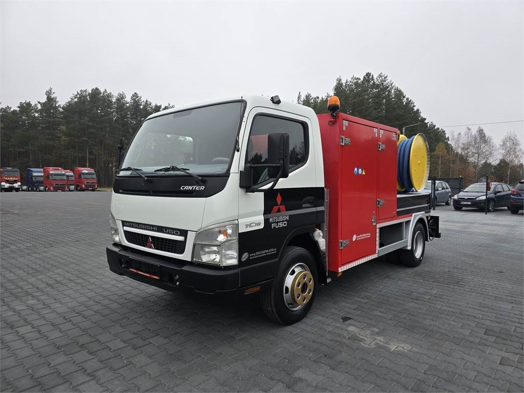 Mitsubishi RIONED COMBI WUKO FOR CLEANING SEWAGE  - Vacuum truck: picture 3 Mitsubishi RIONED COMBI WUKO FOR CLEANING SEWAGE  - Vacuum truck: picture 3