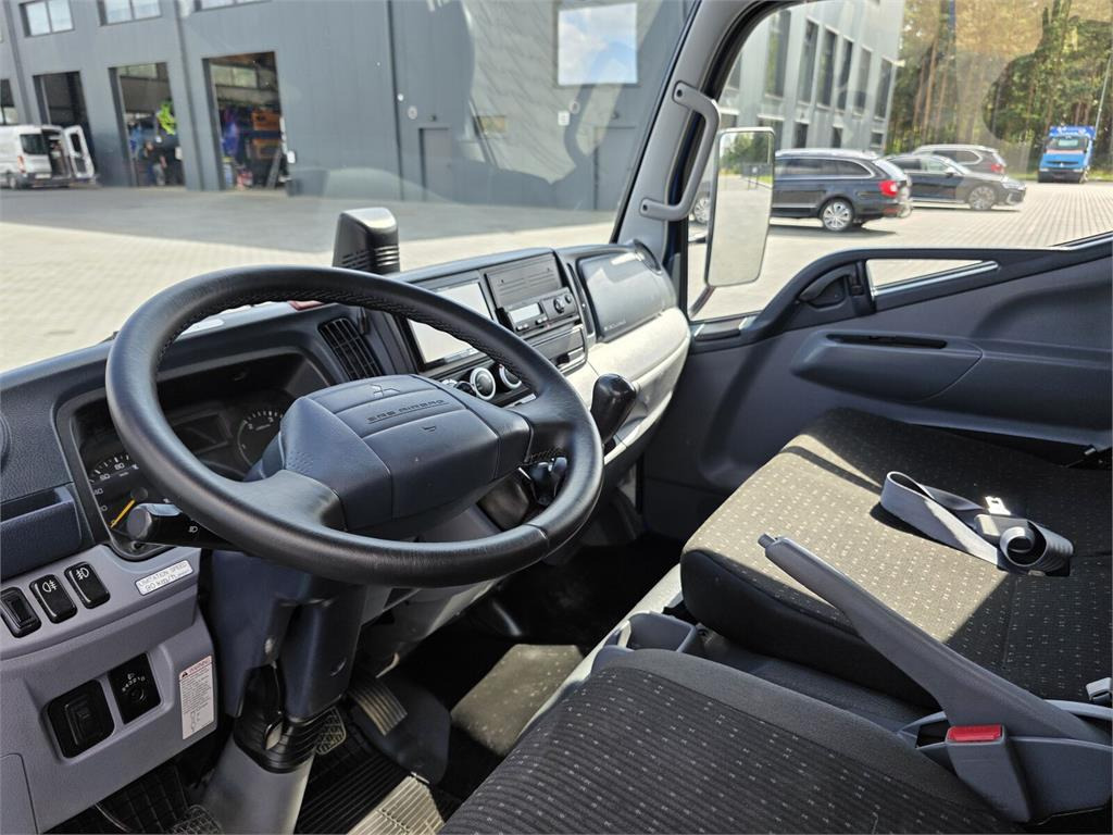 Vacuum truck Mitsubishi ROM KOKS SMART COMBI WUKO HOT WATER FOR CLEANING S: picture 31 Vacuum truck Mitsubishi ROM KOKS SMART COMBI WUKO HOT WATER FOR CLEANING S: picture 31