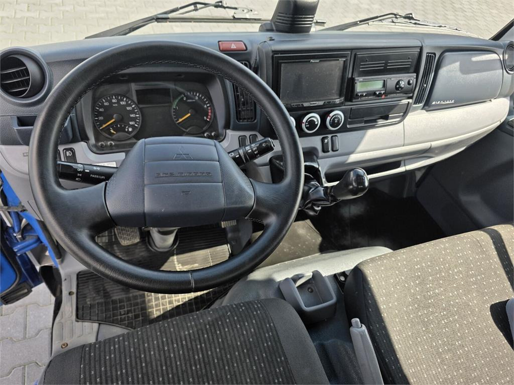 Vacuum truck Mitsubishi ROM KOKS SMART COMBI WUKO HOT WATER FOR CLEANING S: picture 33 Vacuum truck Mitsubishi ROM KOKS SMART COMBI WUKO HOT WATER FOR CLEANING S: picture 33