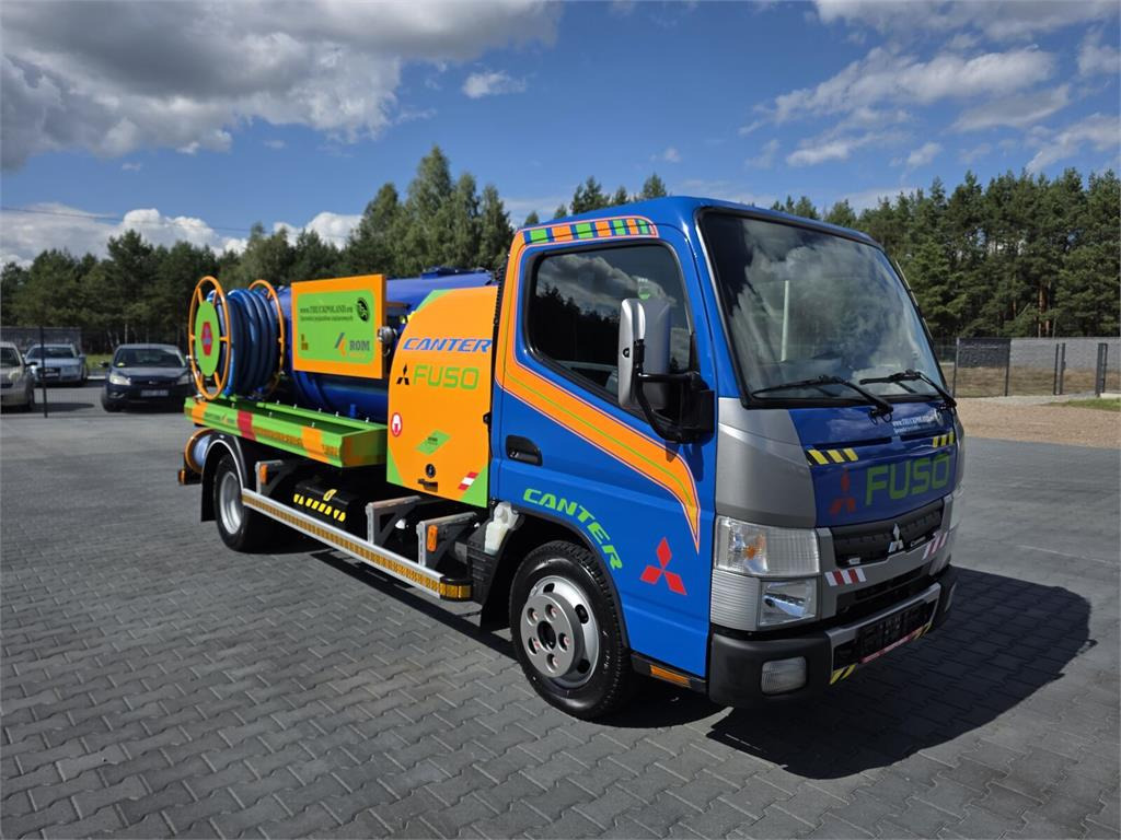 Mitsubishi ROM KOKS SMART COMBI WUKO HOT WATER FOR CLEANING S - Vacuum truck: picture 2 Mitsubishi ROM KOKS SMART COMBI WUKO HOT WATER FOR CLEANING S - Vacuum truck: picture 2