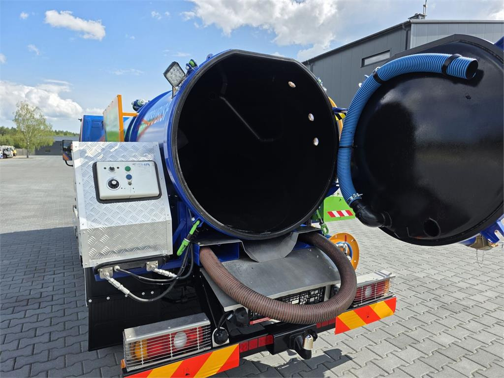 Vacuum truck Mitsubishi ROM KOKS SMART COMBI WUKO HOT WATER FOR CLEANING S: picture 27 Vacuum truck Mitsubishi ROM KOKS SMART COMBI WUKO HOT WATER FOR CLEANING S: picture 27