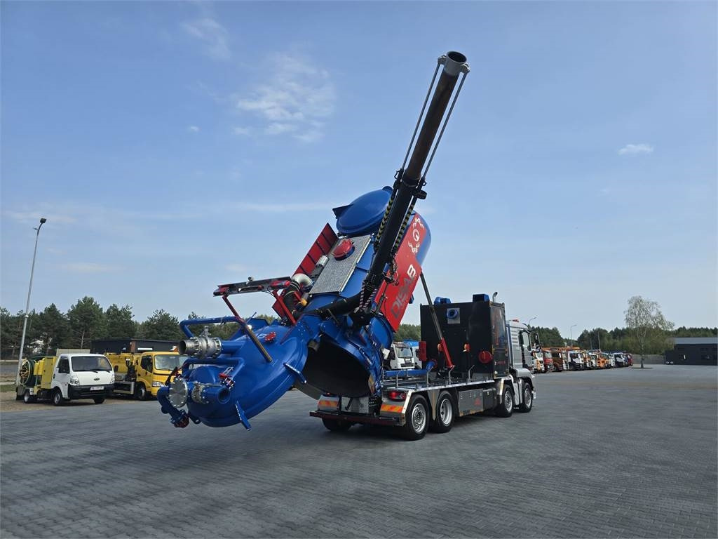 MAN Disab Centurion P210/9 - Municipal/ Special vehicle: picture 1 MAN Disab Centurion P210/9 - Municipal/ Special vehicle: picture 1