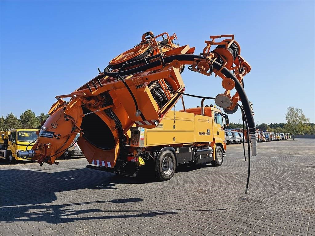 Municipal/ Special vehicle MAN Wiedemann SUPER 2000 4x2 WUKO RECYKLING for collec: picture 8