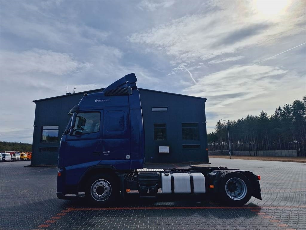 Volvo FH 13 440 - Tractor unit: picture 2 Volvo FH 13 440 - Tractor unit: picture 2