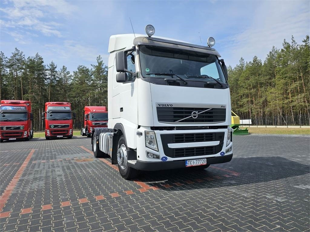 Volvo STANDARD 460 automatic 2009 r - Tractor unit: picture 1 Volvo STANDARD 460 automatic 2009 r - Tractor unit: picture 1