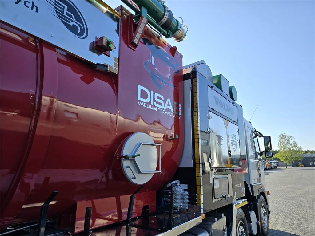 Vacuum truck Volvo Disab Centurion vacuum suction loader: picture 17 Vacuum truck Volvo Disab Centurion vacuum suction loader: picture 17