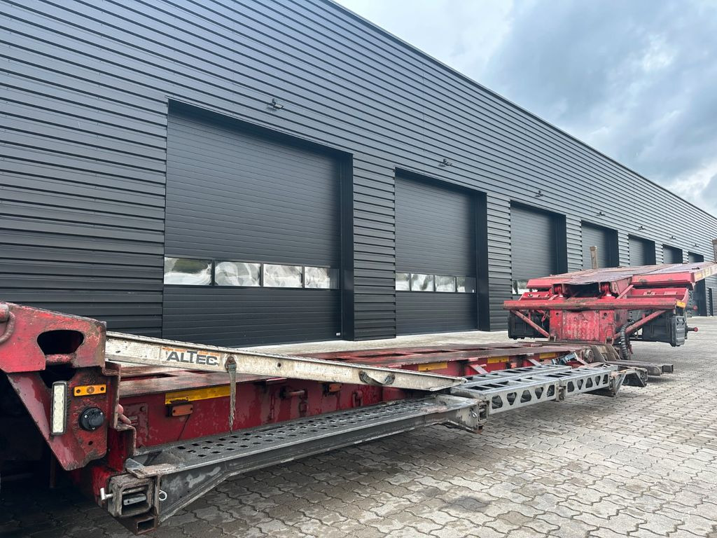 Faymonville 2 achs. tiefbett / 2 x ausziehbar / baggerbett Faymonville 2 achs. tiefbett / 2 x ausziehbar / baggerbett - Low loader semi-trailer: picture 3 Faymonville 2 achs. tiefbett / 2 x ausziehbar / baggerbett Faymonville 2 achs. tiefbett / 2 x ausziehbar / baggerbett - Low loader semi-trailer: picture 3