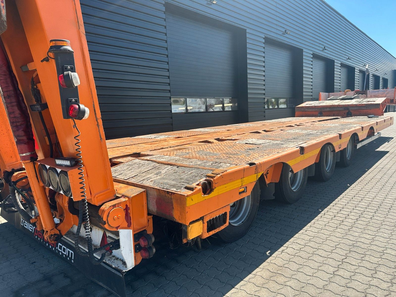 Low loader semi-trailer Faymonville Multimax 4 achs tieflader / Hydr. verbretiterung Faymonville Multimax 4 achs tieflader / Hydr. verbretiterung: picture 10 Low loader semi-trailer Faymonville Multimax 4 achs tieflader / Hydr. verbretiterung Faymonville Multimax 4 achs tieflader / Hydr. verbretiterung: picture 10