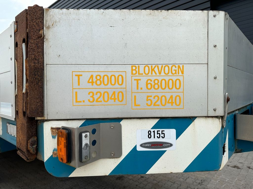 Goldhofer 4 achs tieflader / ausziehbar Goldhofer 4 achs tieflader / ausziehbar - Low loader semi-trailer: picture 3 Goldhofer 4 achs tieflader / ausziehbar Goldhofer 4 achs tieflader / ausziehbar - Low loader semi-trailer: picture 3