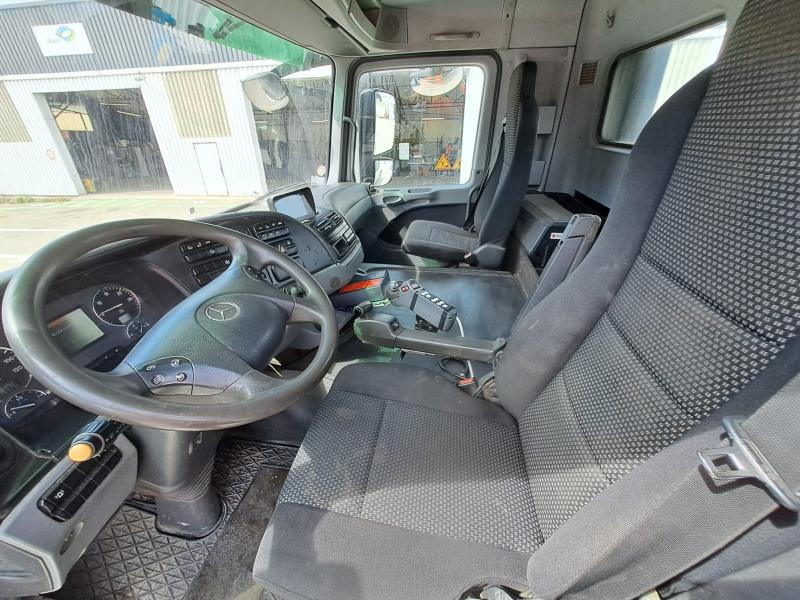 Mercedes Actros 2541 L - Hook lift truck: picture 5 Mercedes Actros 2541 L - Hook lift truck: picture 5