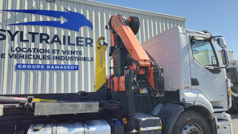 Renault Premium avec grue PALFINGER PK 18000 - Hook lift truck, Crane truck: picture 1 Renault Premium avec grue PALFINGER PK 18000 - Hook lift truck, Crane truck: picture 1