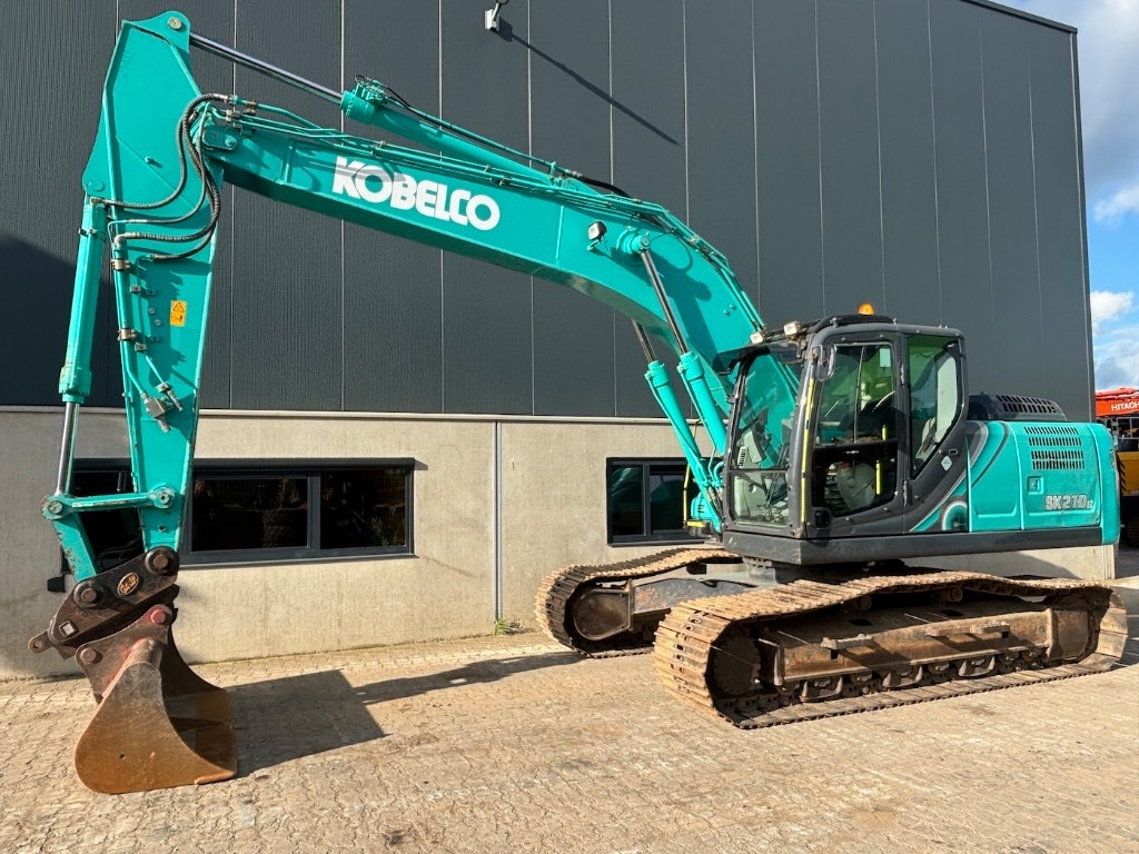 Kobelco SK 210 LC-10 - SK210 - SK210LC-10 - Crawler excavator: picture 1 Kobelco SK 210 LC-10 - SK210 - SK210LC-10 - Crawler excavator: picture 1