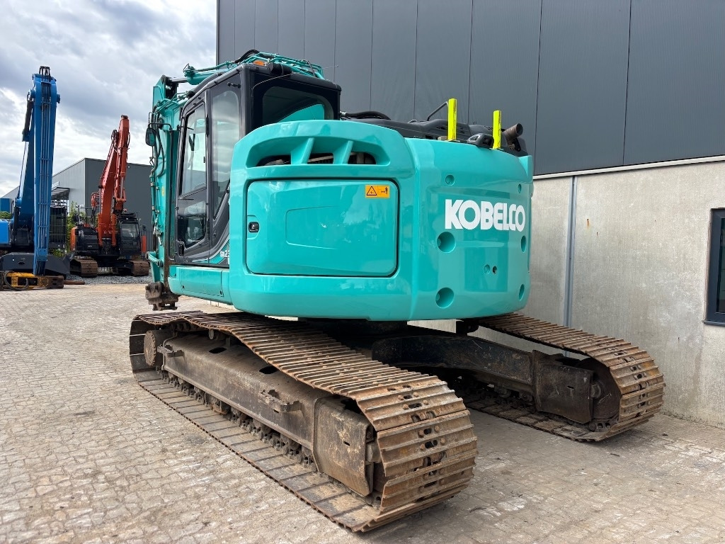Kobelco SK 230 SR LC - SK230SRLC-5 - SK230 - Crawler excavator: picture 4 Kobelco SK 230 SR LC - SK230SRLC-5 - SK230 - Crawler excavator: picture 4