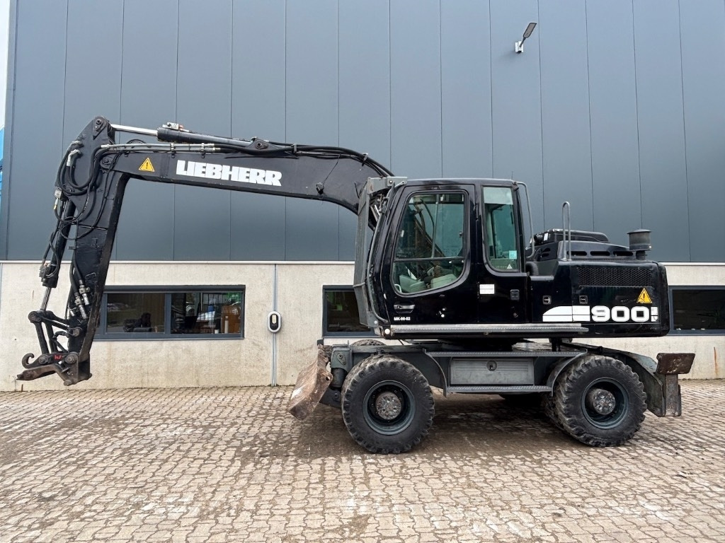 Liebherr A 900 C - A900 - A 904 C - Wheel excavator: picture 2 Liebherr A 900 C - A900 - A 904 C - Wheel excavator: picture 2