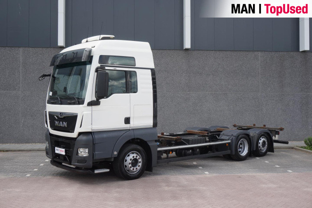 MAN TGX 26.510 6X2-4 LL / BDF / Lift-Axle / Euro 6 - Container transporter/ Swap body truck: picture 1 MAN TGX 26.510 6X2-4 LL / BDF / Lift-Axle / Euro 6 - Container transporter/ Swap body truck: picture 1