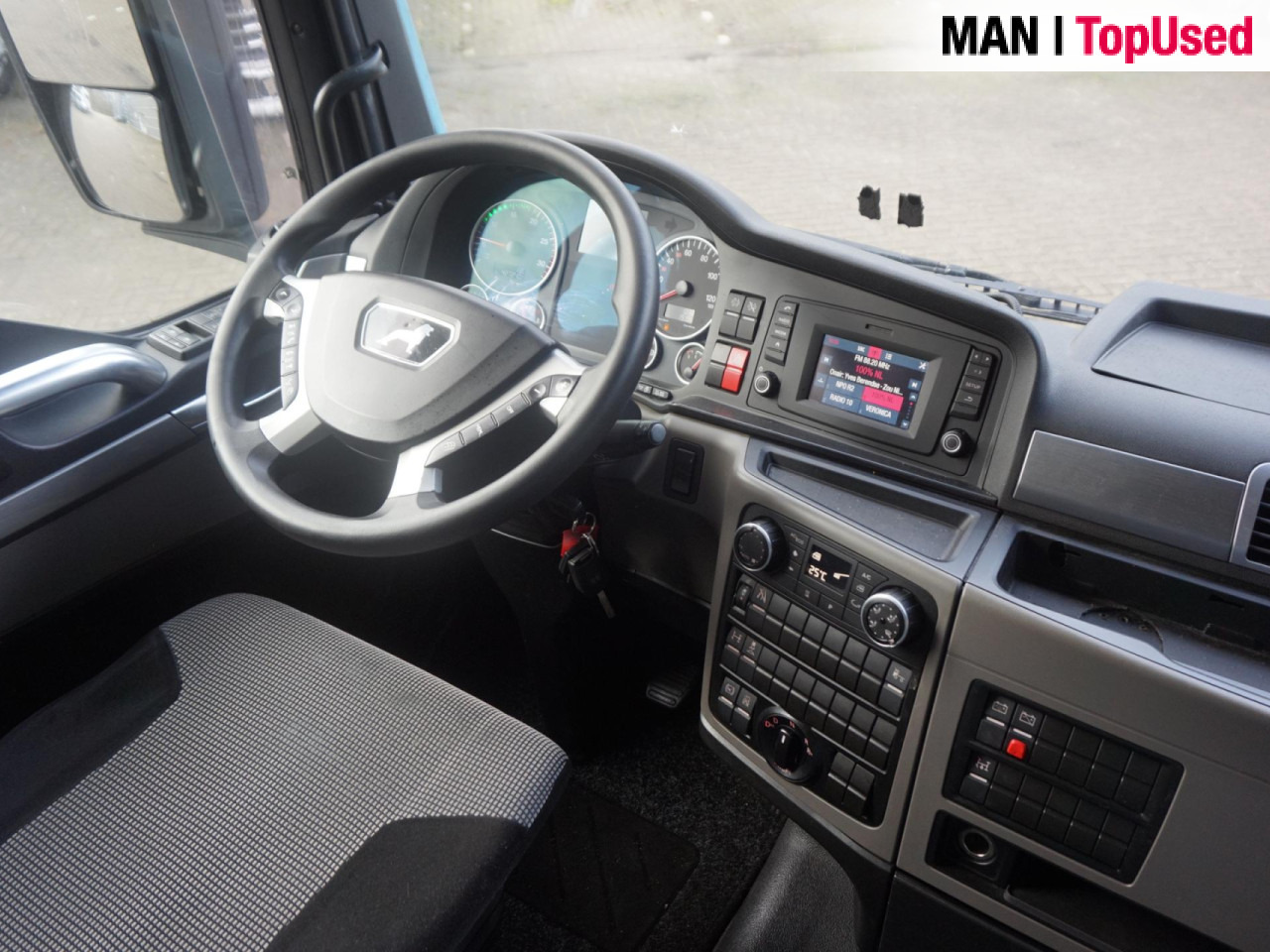 MAN TGX 18.420 4X2 BLS - Tractor unit: picture 2 MAN TGX 18.420 4X2 BLS - Tractor unit: picture 2