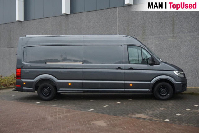 Panel van VOLKSWAGEN Crafter 35 2.0 TDI L4H3 Highline: picture 13