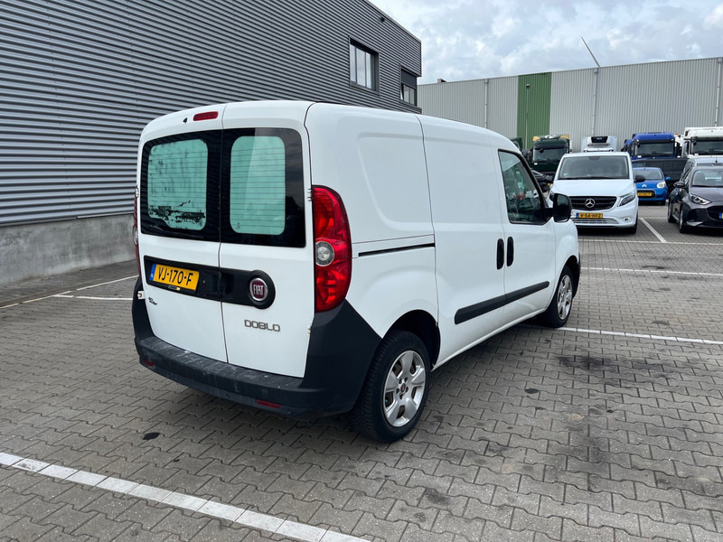 Fiat Dobló Cargo 1.3 MultiJet / NL Van - Small van: picture 4 Fiat Dobló Cargo 1.3 MultiJet / NL Van - Small van: picture 4
