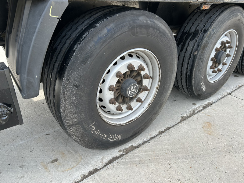 Krone DryLiner / Box Trailer / 3 Axle BPW Disk / APK TUV 12-25 - Closed box semi-trailer: picture 5 Krone DryLiner / Box Trailer / 3 Axle BPW Disk / APK TUV 12-25 - Closed box semi-trailer: picture 5