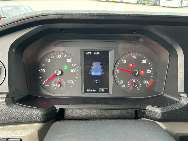 MAN TGM 18.250 / Carrier Koeler -30 gr / Chereau Frigobox / Laadklep / APK 06-26 - Refrigerator truck: picture 4 MAN TGM 18.250 / Carrier Koeler -30 gr / Chereau Frigobox / Laadklep / APK 06-26 - Refrigerator truck: picture 4