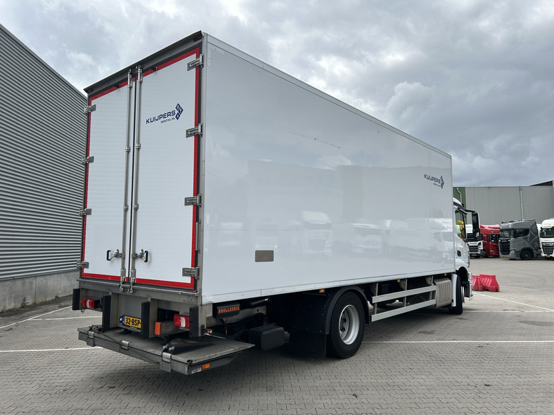 Mercedes-Benz Actros 2124 / Carrier Supra 850 -30 gr / Koeler / Laadklep / APK 03-26 - Refrigerator truck: picture 2 Mercedes-Benz Actros 2124 / Carrier Supra 850 -30 gr / Koeler / Laadklep / APK 03-26 - Refrigerator truck: picture 2