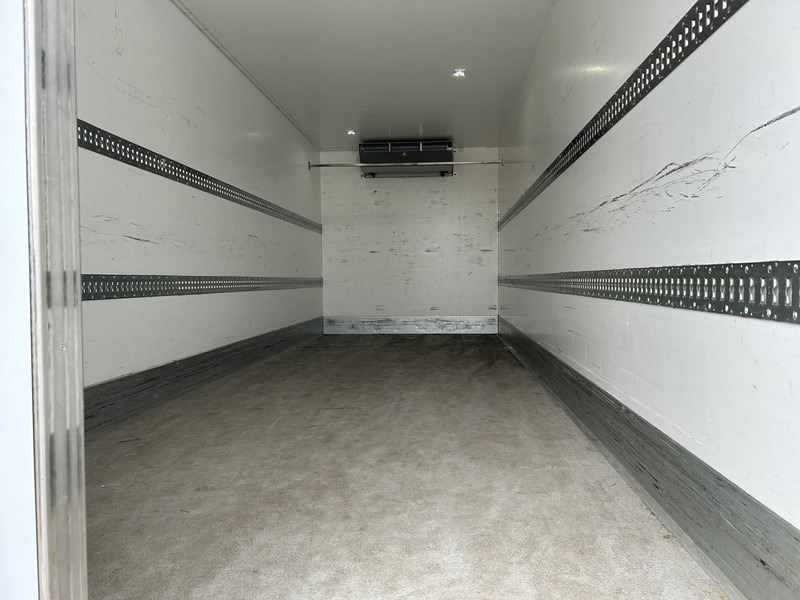 Refrigerator truck Mercedes-Benz Actros 2124 / Carrier Supra 850 -30 gr / Koeler / Laadklep / APK 03-26: picture 7 Refrigerator truck Mercedes-Benz Actros 2124 / Carrier Supra 850 -30 gr / Koeler / Laadklep / APK 03-26: picture 7