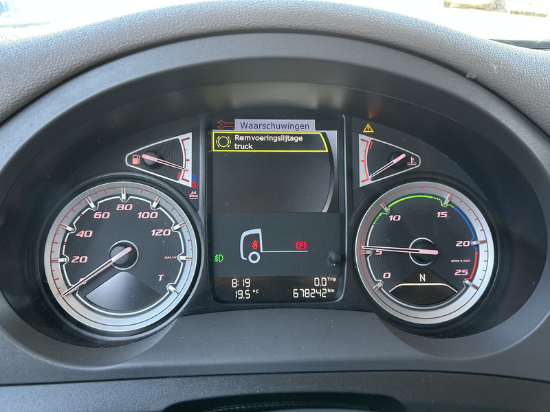 DAF CF 410 FT Space Cab / 678 dkm / Smart Tacho V2 / APK TUV 11-25 - Tractor unit: picture 4 DAF CF 410 FT Space Cab / 678 dkm / Smart Tacho V2 / APK TUV 11-25 - Tractor unit: picture 4