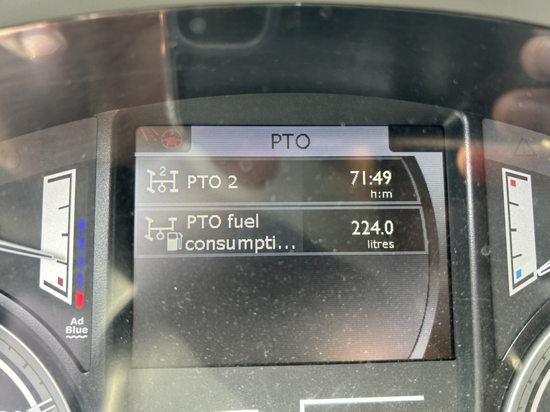 DAF CF 440 FT Space Cab / ADR / 740 dkm / PTO / APK TUV 06-26 - Tractor unit: picture 4 DAF CF 440 FT Space Cab / ADR / 740 dkm / PTO / APK TUV 06-26 - Tractor unit: picture 4
