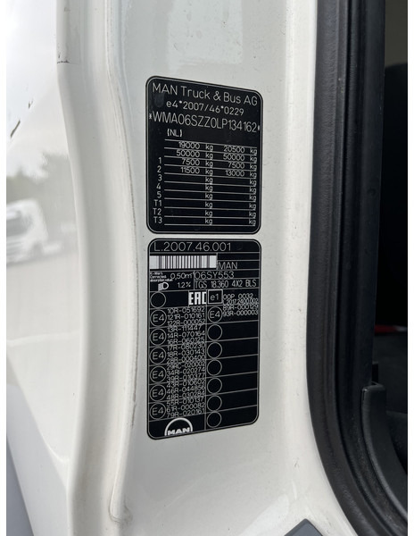 Tractor unit MAN TGS 18.360 Euro 6 / 204 dkm / Airco / NL Truck: picture 16