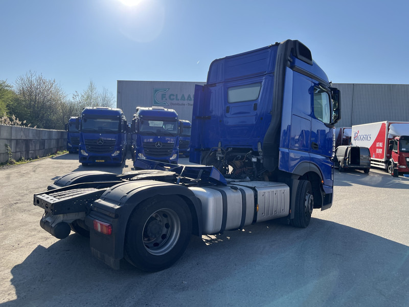 Mercedes-Benz Actros 1842 Streamspace / 842 dkm / 2 Tanks / NL Truck - Tractor unit: picture 2 Mercedes-Benz Actros 1842 Streamspace / 842 dkm / 2 Tanks / NL Truck - Tractor unit: picture 2