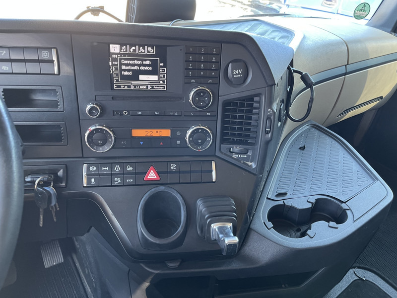 Mercedes-Benz Actros 1842 Streamspace / 873 dkm / 2 Tanks / NL Truck - Tractor unit: picture 5 Mercedes-Benz Actros 1842 Streamspace / 873 dkm / 2 Tanks / NL Truck - Tractor unit: picture 5