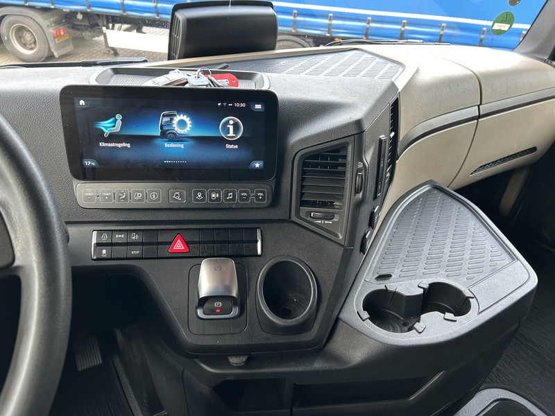 Mercedes-Benz Actros 1845 Gigaspace / 448 dkm / Tacho V2 / PTO / Stand Airco / APK TUV 11-26 - Tractor unit: picture 5 Mercedes-Benz Actros 1845 Gigaspace / 448 dkm / Tacho V2 / PTO / Stand Airco / APK TUV 11-26 - Tractor unit: picture 5