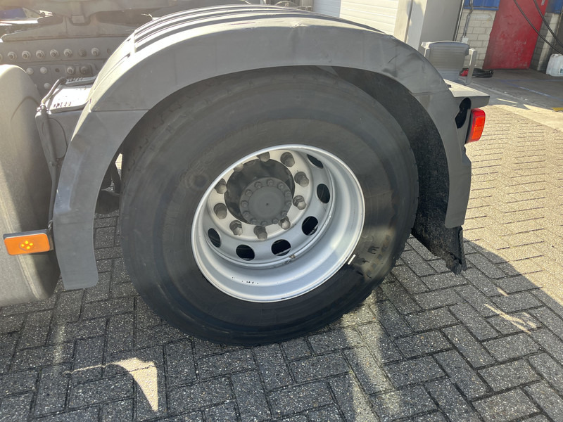 Tractor unit Volvo FH 420 Globetrotter / 874 dkm / 2 Tanks / VEB+ /  APK TUV 07-25: picture 12