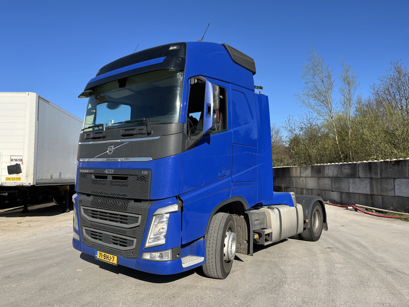 Tractor unit Volvo FH 420 Globetrotter / 874 dkm / 2 Tanks / VEB+ /  APK TUV 07-25: picture 18