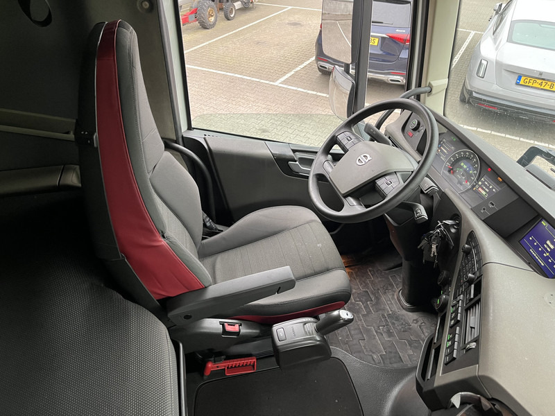 Volvo FH 420 Globetrotter / Dynamic Steering / New Tacho V2 / VEB+ / APK TUV 10-25 - Tractor unit: picture 3 Volvo FH 420 Globetrotter / Dynamic Steering / New Tacho V2 / VEB+ / APK TUV 10-25 - Tractor unit: picture 3