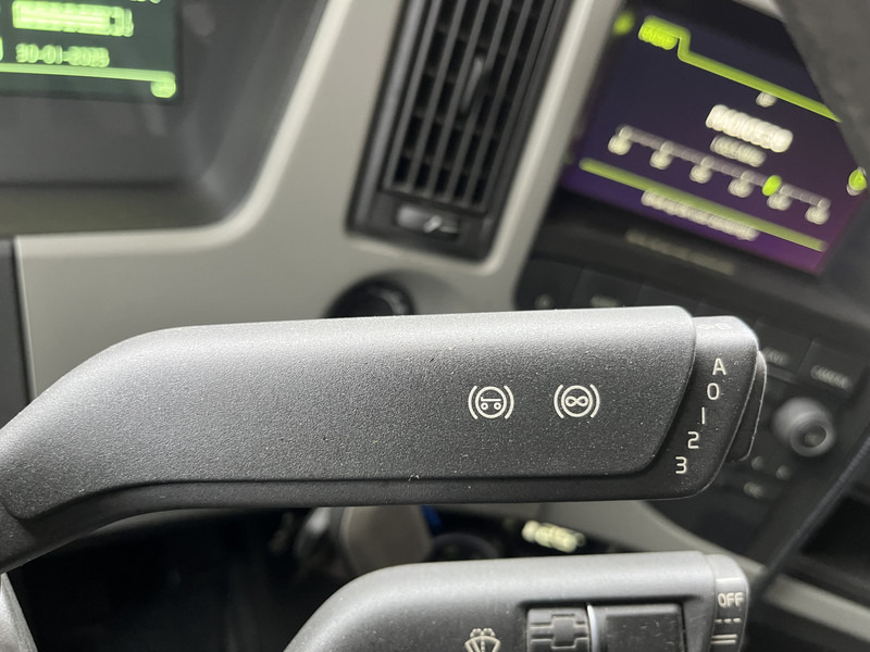 Volvo FM 410 Globetrotter / 814 dkm / VEB+ / Smart Tacho V2 / NL Truck - Tractor unit: picture 5 Volvo FM 410 Globetrotter / 814 dkm / VEB+ / Smart Tacho V2 / NL Truck - Tractor unit: picture 5