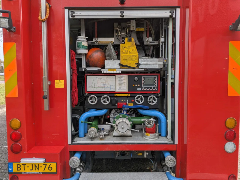 Fire truck Mercedes-Benz: picture 11 Fire truck Mercedes-Benz: picture 11