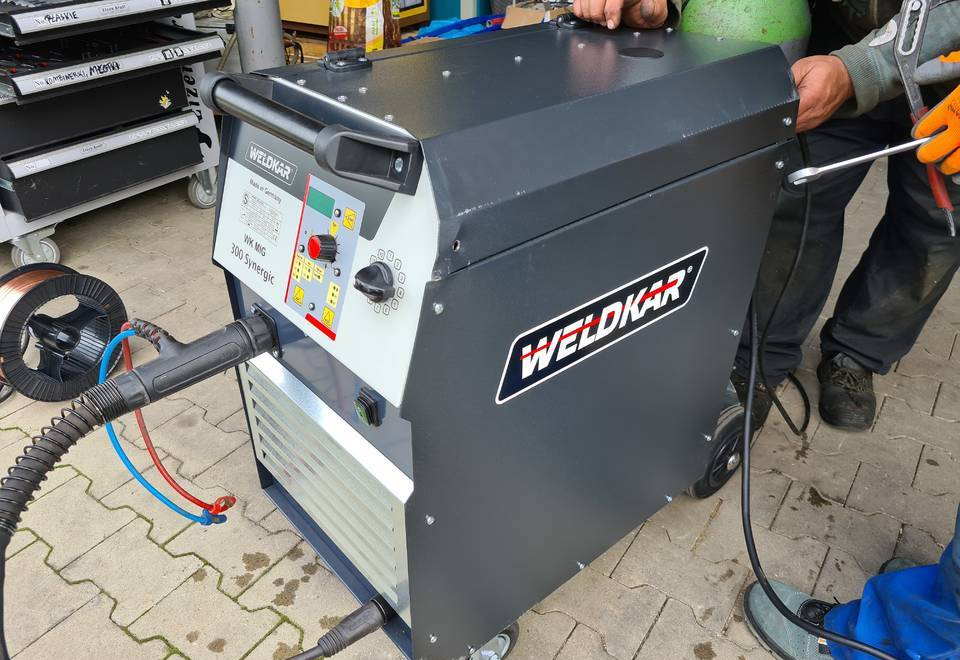 SPAWARKA MIG WELDKAR 300 Synergic 300A - Welding equipment: picture 2 SPAWARKA MIG WELDKAR 300 Synergic 300A - Welding equipment: picture 2