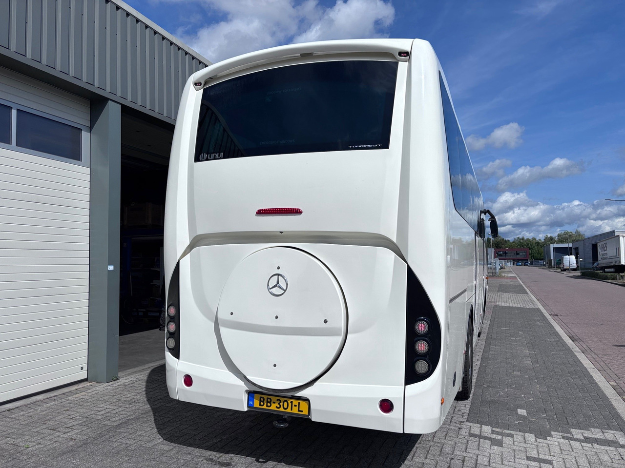 Mercedes ATEGO 1530 Touring GT / UNVI - Coach: picture 5 Mercedes ATEGO 1530 Touring GT / UNVI - Coach: picture 5