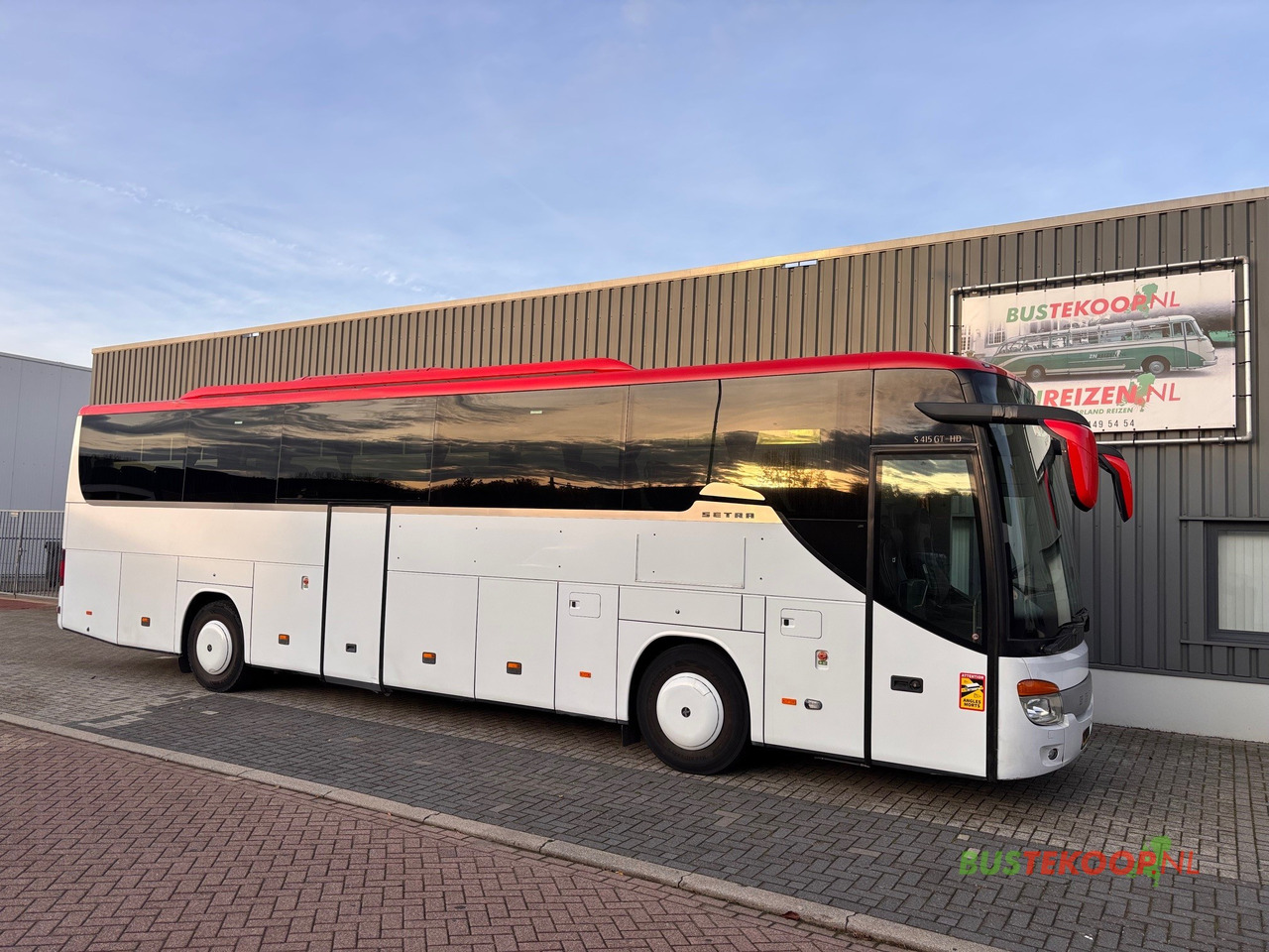 SETRA S 415GT-HD - Coach: picture 1 SETRA S 415GT-HD - Coach: picture 1