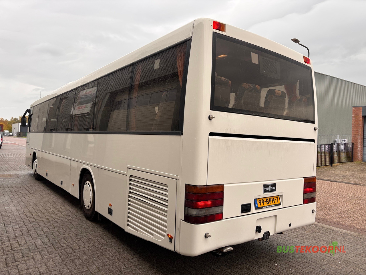 Vanhool T915 CL, 51 Places and toilet - Suburban bus: picture 4 Vanhool T915 CL, 51 Places and toilet - Suburban bus: picture 4