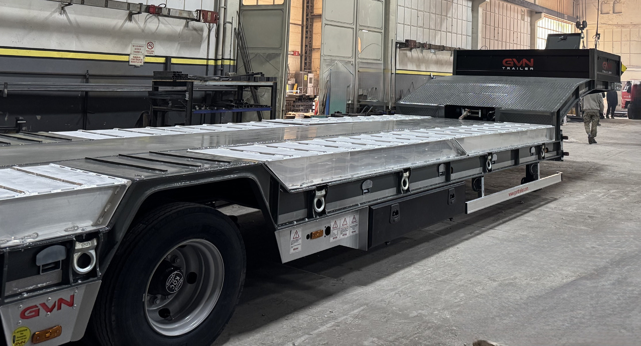 GVN Trailer 3 AXLE LOWBED WITH WHEEL RECESSES - Low loader semi-trailer: picture 2 GVN Trailer 3 AXLE LOWBED WITH WHEEL RECESSES - Low loader semi-trailer: picture 2