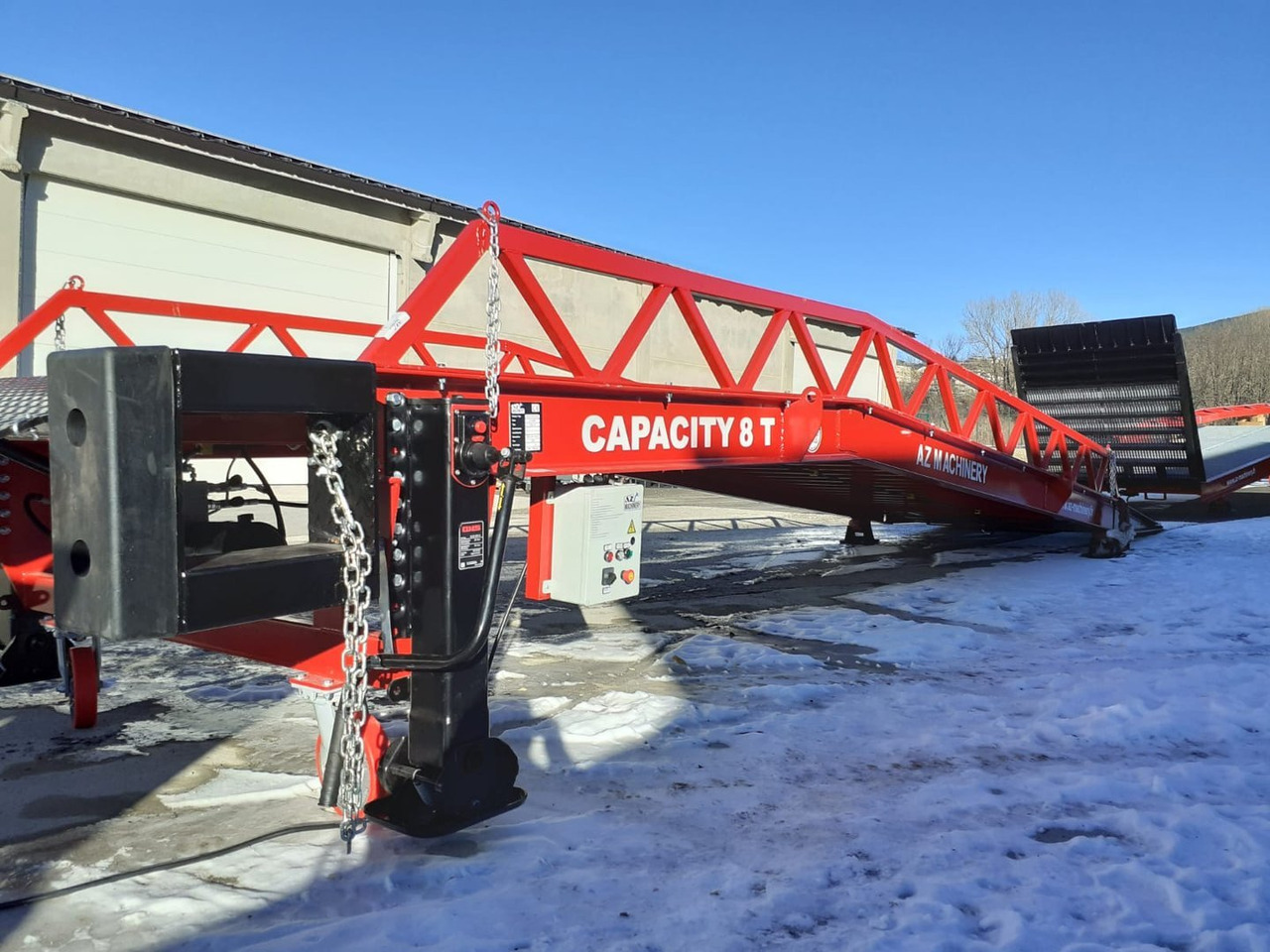 Loading Ramp with with electric tilting bridge - AZ RAMP - STAR- 10T-ZR-E. 10 ton capacity - Loading ramp: picture 3 Loading Ramp with with electric tilting bridge - AZ RAMP - STAR- 10T-ZR-E. 10 ton capacity - Loading ramp: picture 3